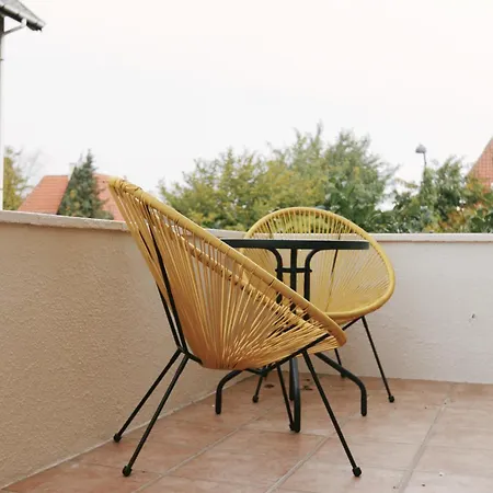 Nice 1-bed In Peaceful Surroundings Gentofte